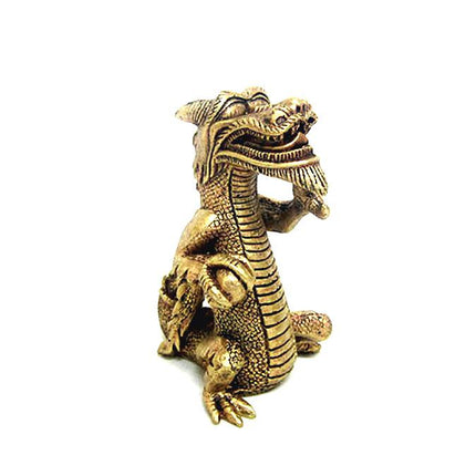 Décor dragon, or