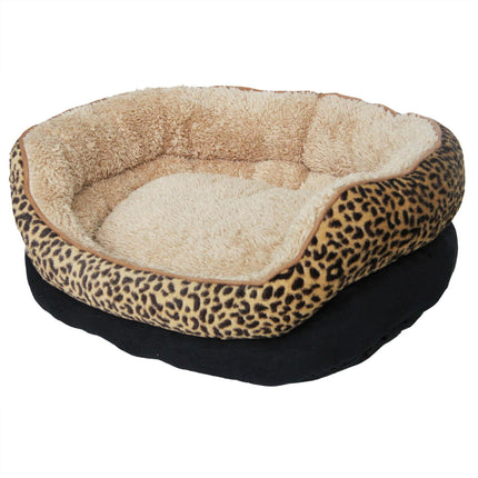 Bett Leopard