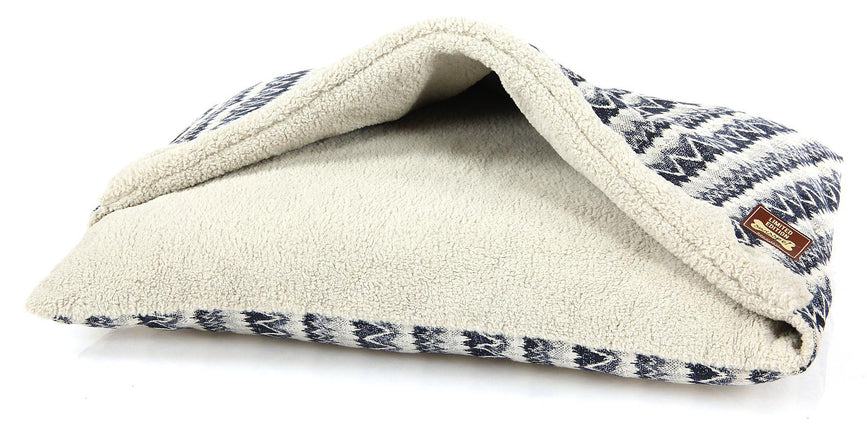 Coussin indigo, avec cachette